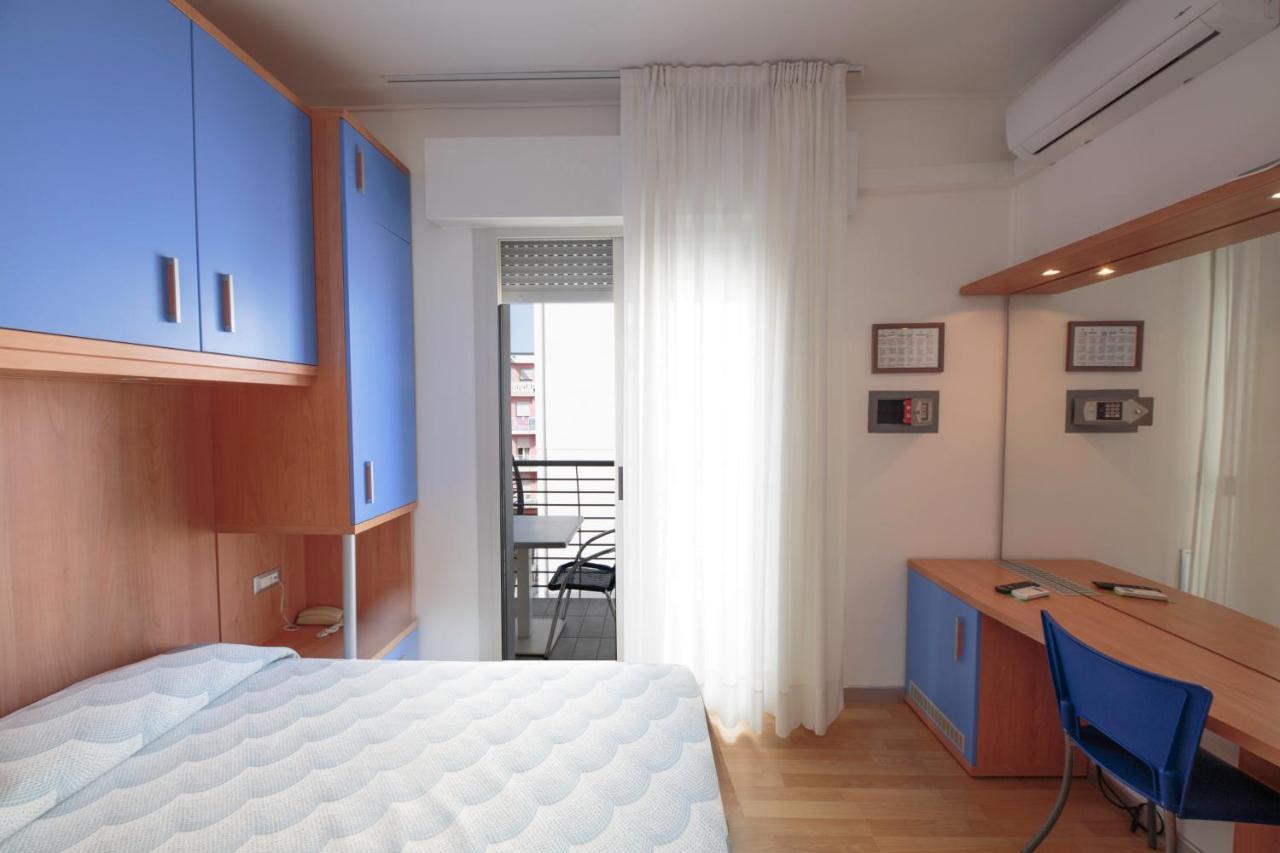 Hotel Riviera Caorle Bagian luar foto