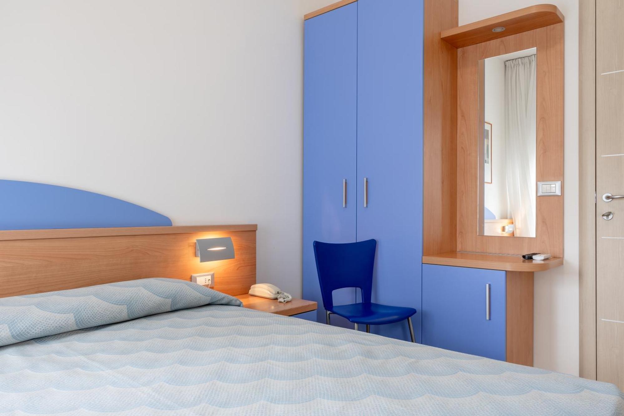 Hotel Riviera Caorle Bagian luar foto