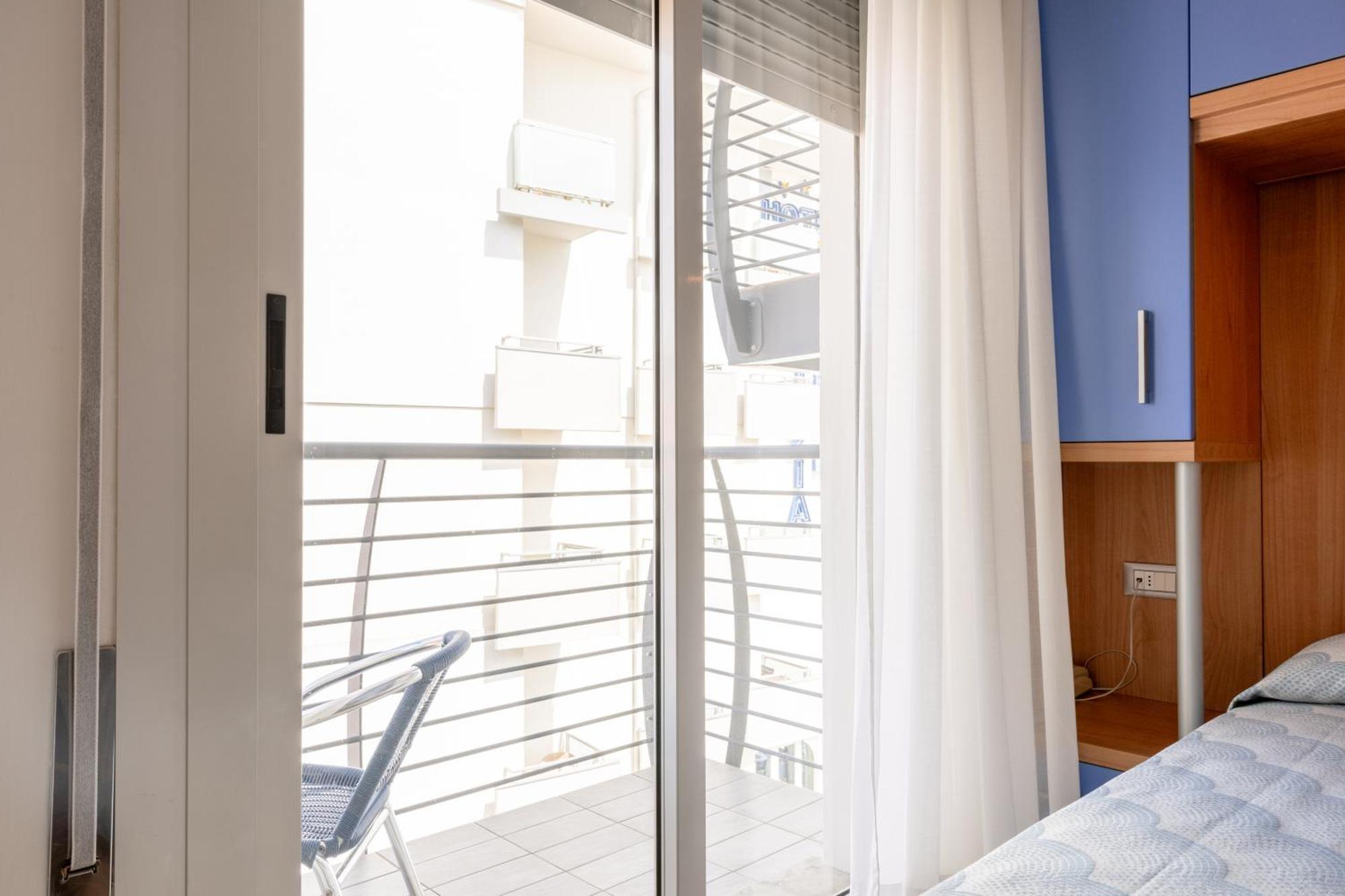 Hotel Riviera Caorle Bagian luar foto