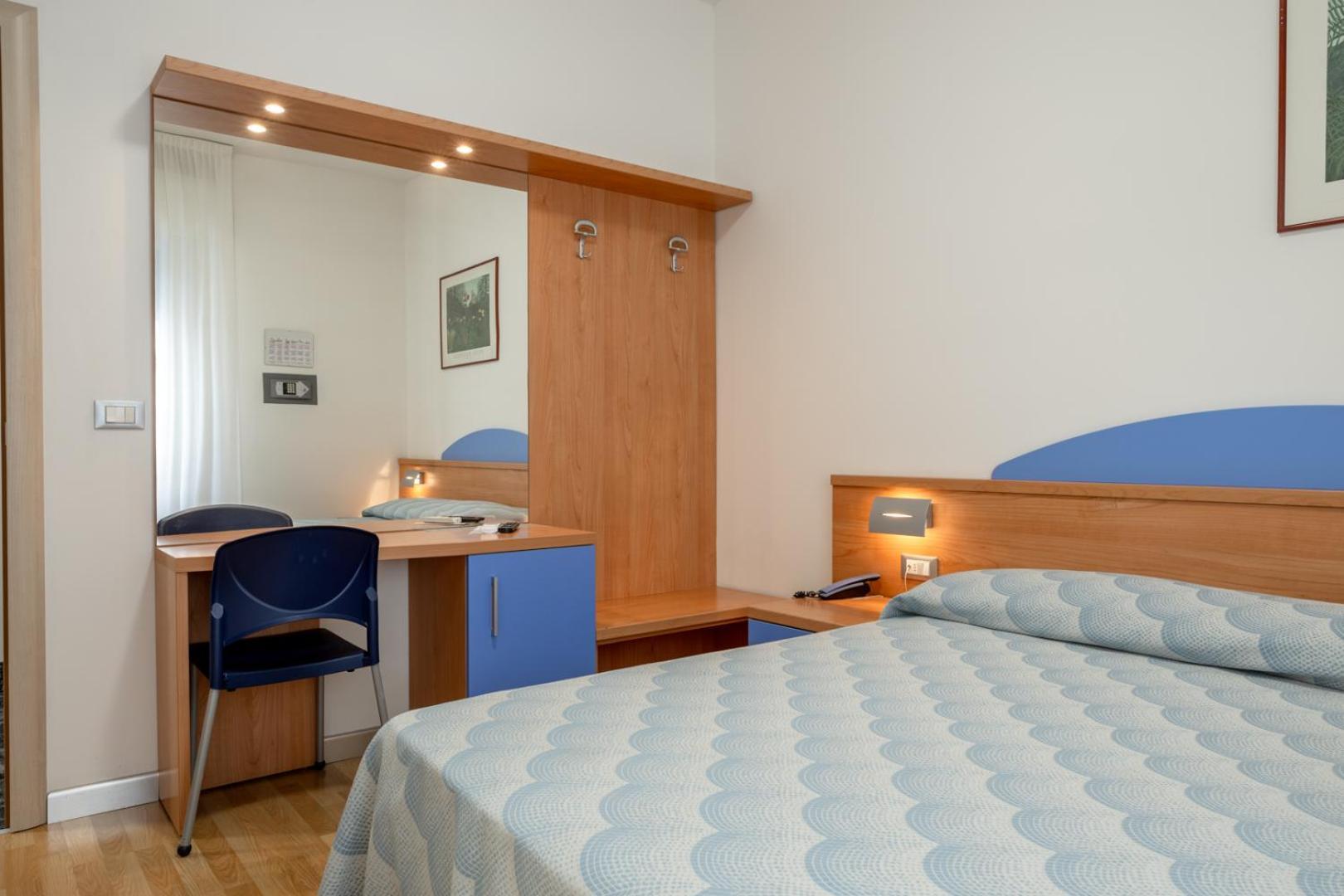 Hotel Riviera Caorle Bagian luar foto